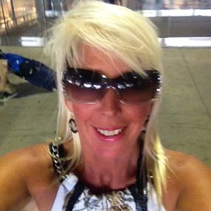 Meet your Posher, Lisa